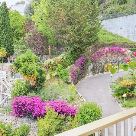 « La Grande » Vue Mer, Piscine Lejlighed Menton
